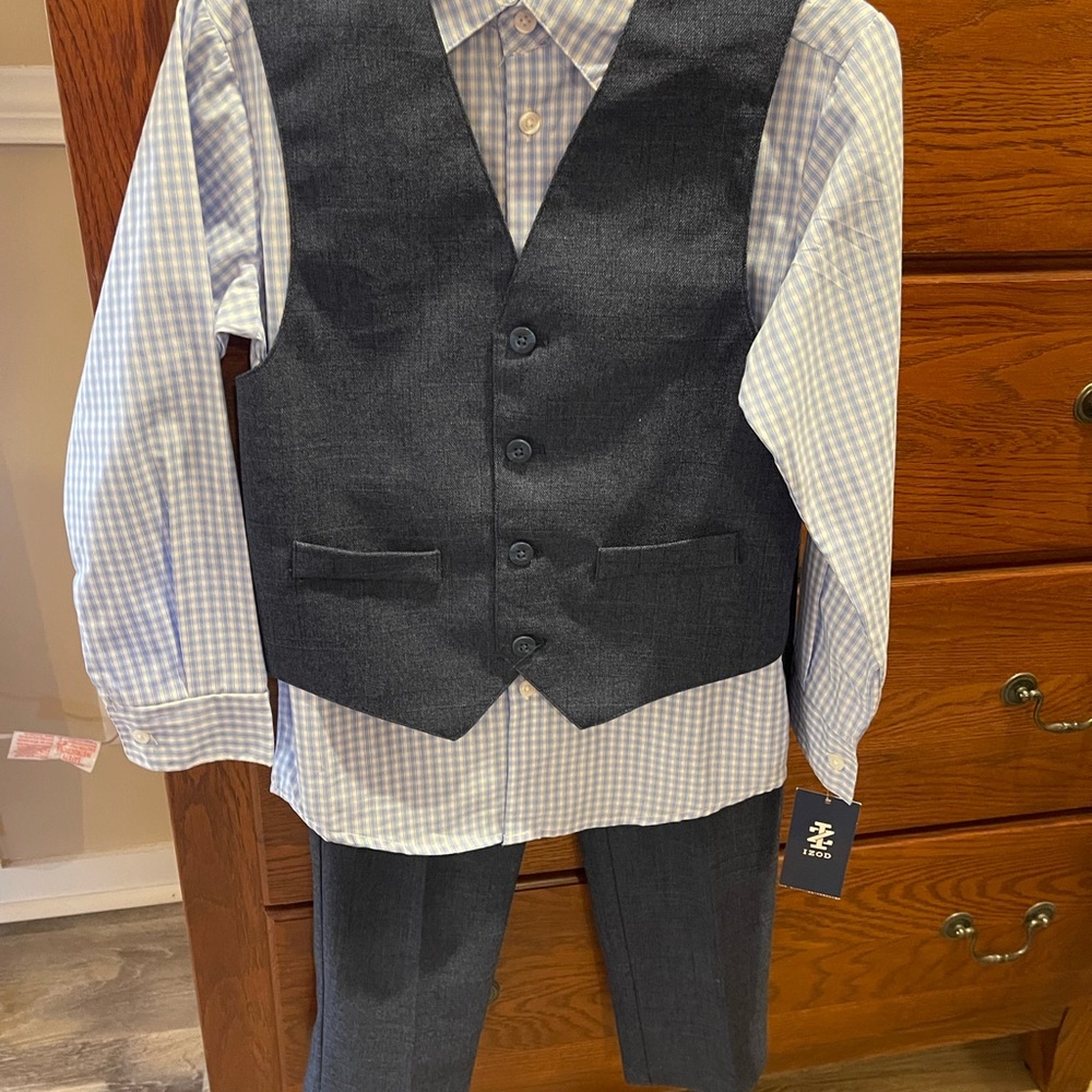 Izod Blue Plaid Shirt and Dark Gray Vest Set